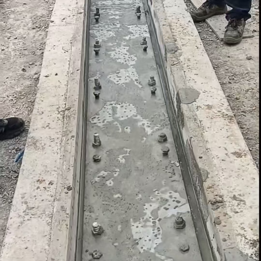 竹溪环氧树脂轨道胶泥是什么？用在哪里？